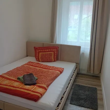 Apartament Stellas Monteurwohnungen *