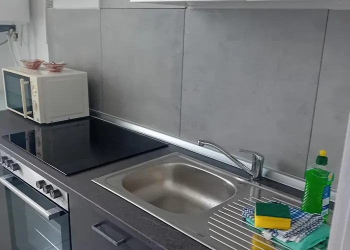 Stellas Monteurwohnungen Apartmán